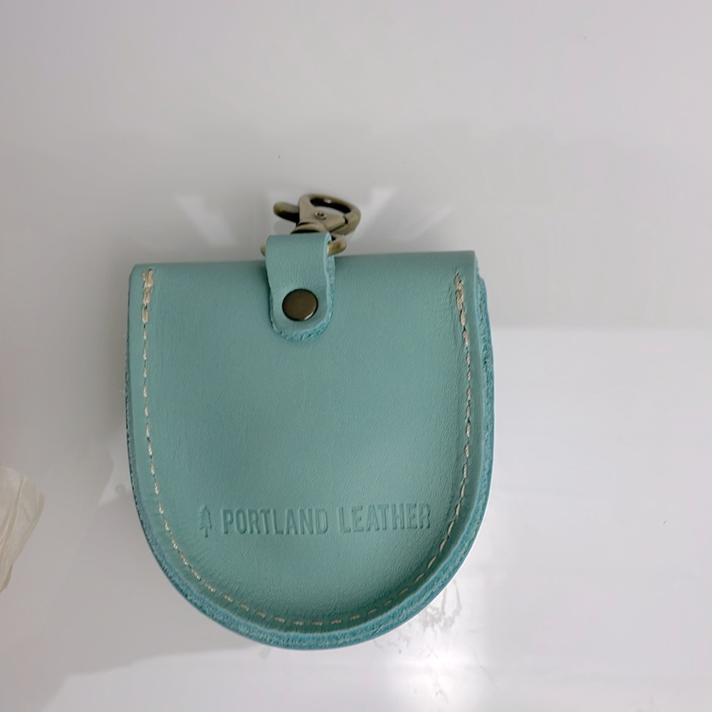 Portland leather petunia pouch new with tag mint color - Picture 2 of 4